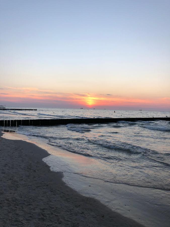 Blue Sea Kolobrzeg Apartment ภายนอก รูปภาพ
